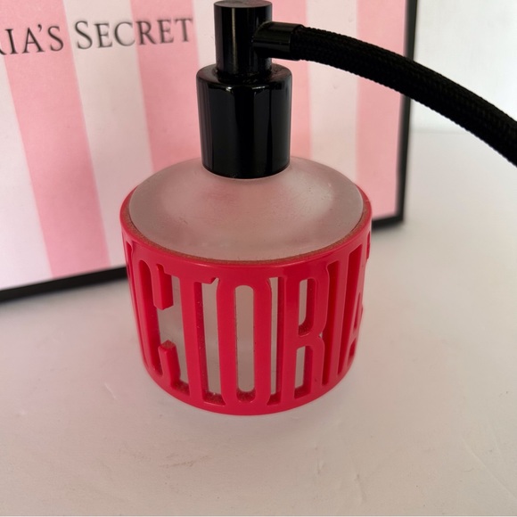 EMPTY VICTORIAS SECRET LOVE ME MORE ATOMIZER - Picture 4 of 9